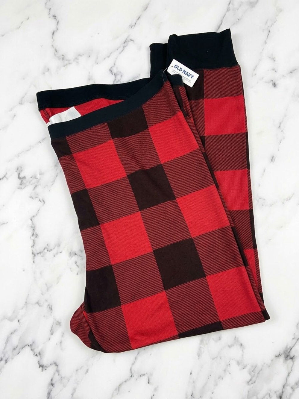 Old Navy Red and Black Buffalo Plaid Women’s Pajama Bottoms